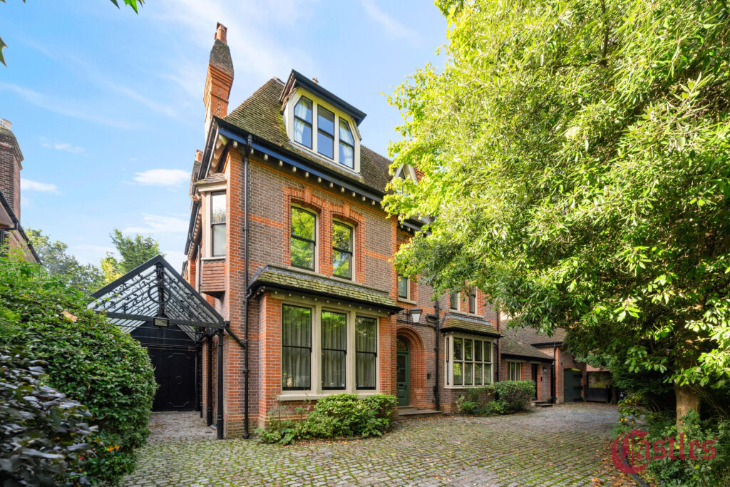 Properties for sale in London | Castles Estate Agents