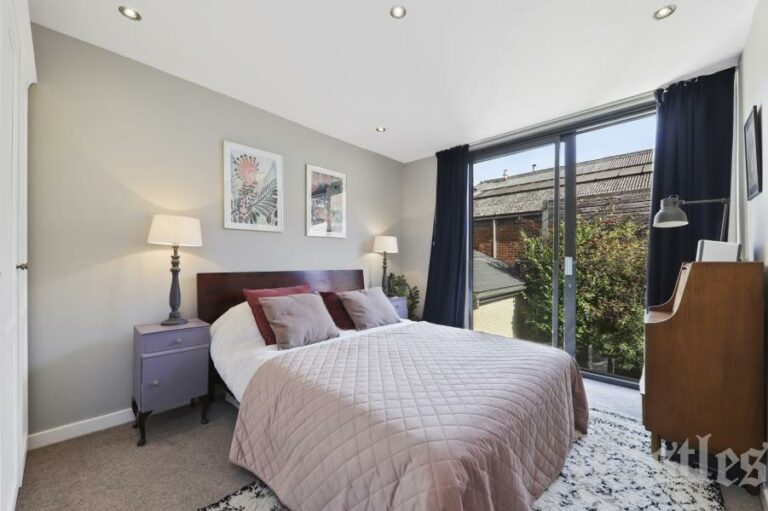 Frederick Place, Crouch End, N8 (2124931) Photo 5