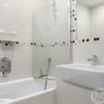 Village apartments, The Broadway, Crouch End, N8 (2110001) Photo 7