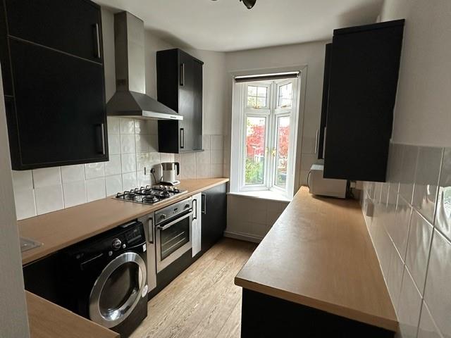 New River Crescent, Palmers Green, N13 (2672514) Photo 14