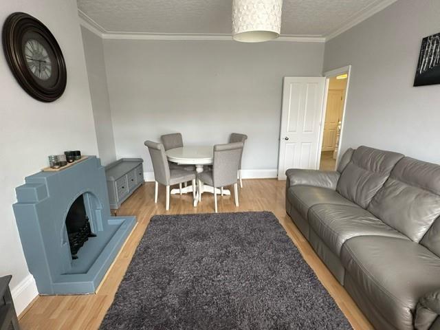 New River Crescent, Palmers Green, N13 (2672514) Photo 9