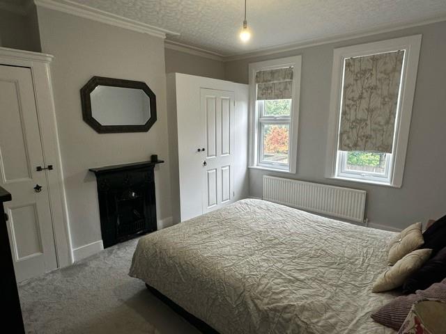 New River Crescent, Palmers Green, N13 (2672514) Photo 8
