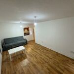 Barbot Close, Edmonton, N9 (2345636) Photo 3