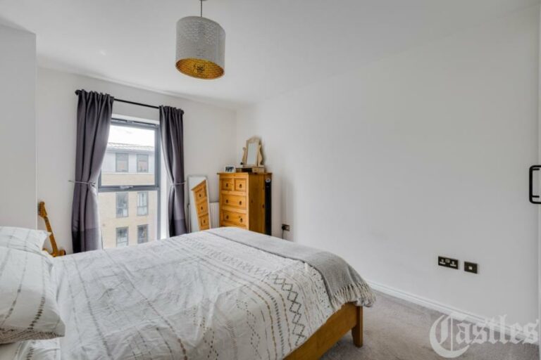 Bellevalia Court, Hackney, E5 (2710993) Photo 10