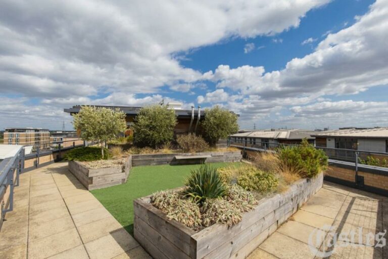 Bellevalia Court, Hackney, E5 (2710993) Photo 7