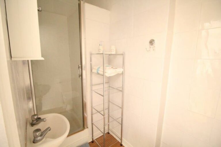 Clarence Place, Hackney, E5 (2377292) Photo 5