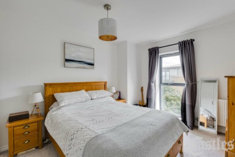 Bellevalia Court, Hackney, E5 (2710993) Photo 5