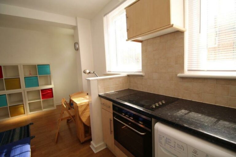 Clarence Place, Hackney, E5 (2377292) Photo 6