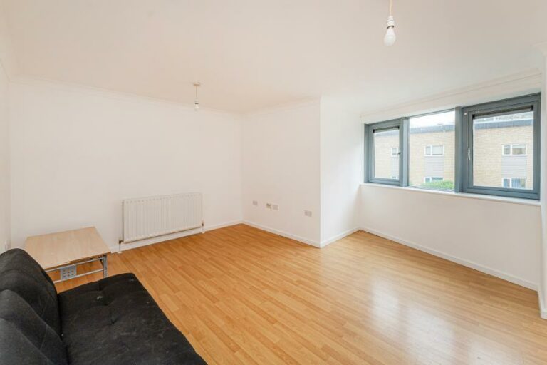 Monteagle Way, Hackney, E5 (2711688) Photo 6
