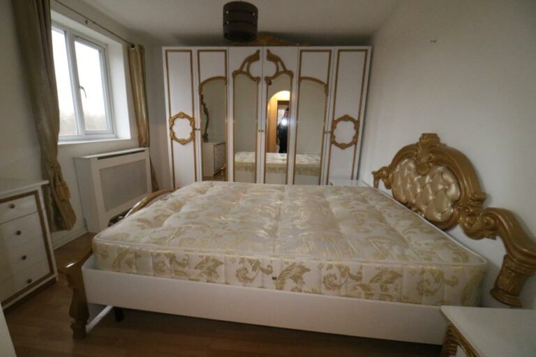 Bream Close, Tottenham, N17 (2533974) Photo 3