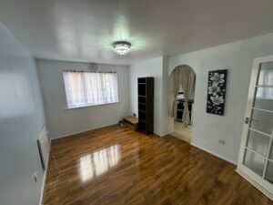 Plowman Close, Edmonton, N18