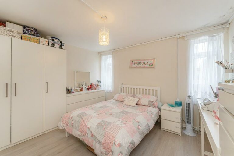 Folkestone Road, Edmonton, N18 (2711144) Photo 8