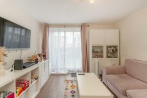 Folkestone Road, Edmonton, N18