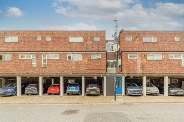 Folkestone Road, Edmonton, N18 (2711144) Photo 18