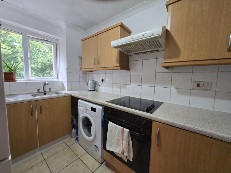 Wigston Close, Edmonton, N18 (2716652) Photo 3