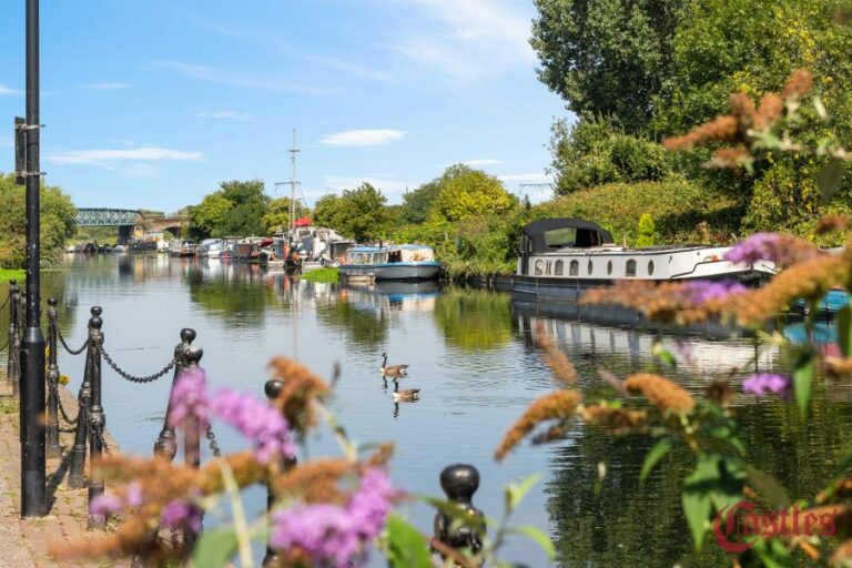 Riverside Close, Hackney, E5 (2718880) Photo 6
