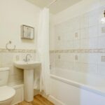 Grilse Close, Edmonton, N9 (2720275) Photo 4