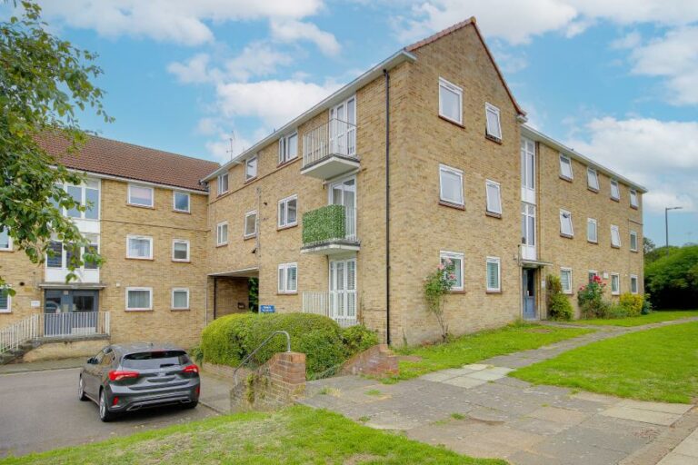 Links Side, Enfield, EN2 (2719019) Photo 19