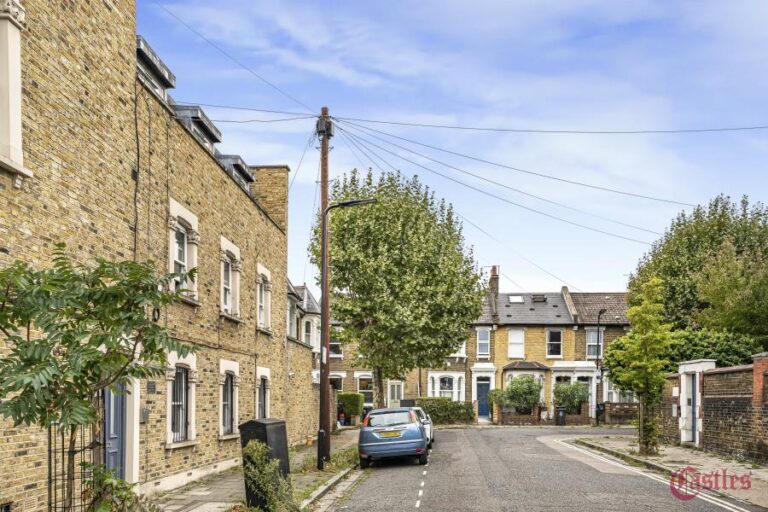 Coopersale Road, Hackney, E9 (2721469) Photo 6