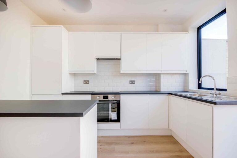 Sidney Road, Wood Green, N22 (2458606) Photo 15