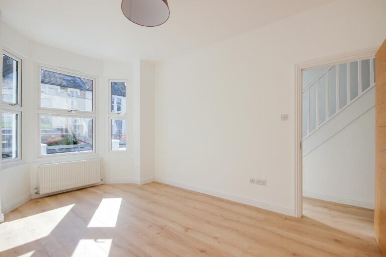 Sidney Road, Wood Green, N22 (2458606) Photo 16