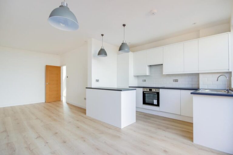 Sidney Road, Wood Green, N22 (2458606) Photo 11