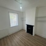 Town Road, Edmonton, N9 (2720688) Photo 2