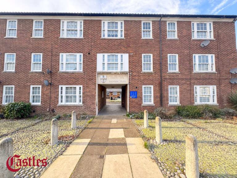 Fountain Place, Waltham Abbey