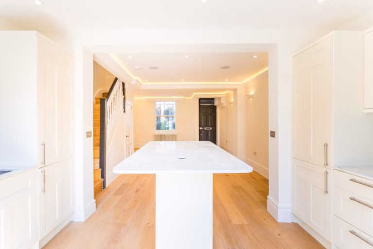 Middle Lane, Crouch End, N8 (2495451) Photo 12