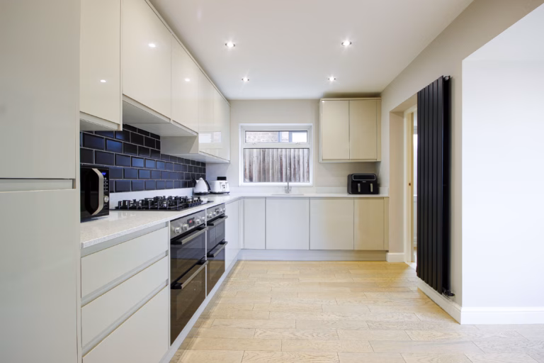 Roundhills, Waltham Abbey