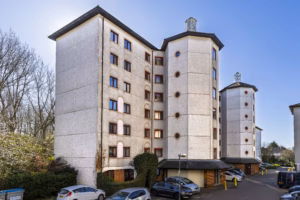 Eleanor Way, Waltham Cross, EN8