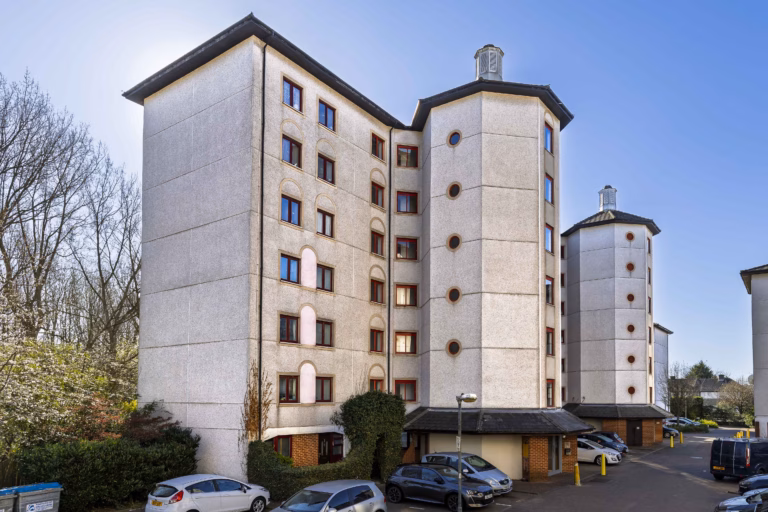 Eleanor Way, Waltham Cross, EN8