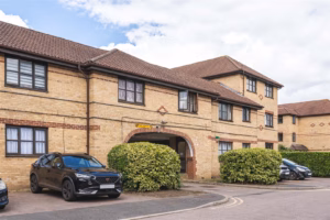 Hickory Close, Edmonton