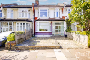 Caversham Avenue, London, N13
