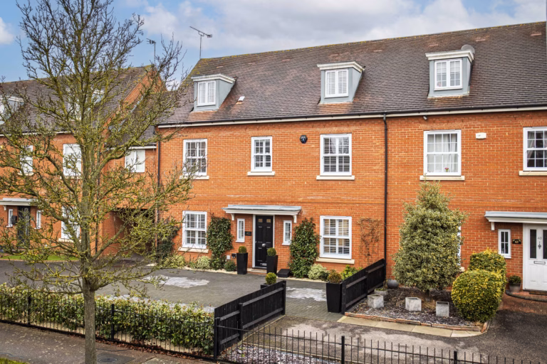 Greenwich Way, Waltham Abbey