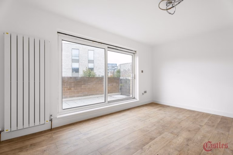 Castle Close, Hackney, E9 (2721237) Photo 23