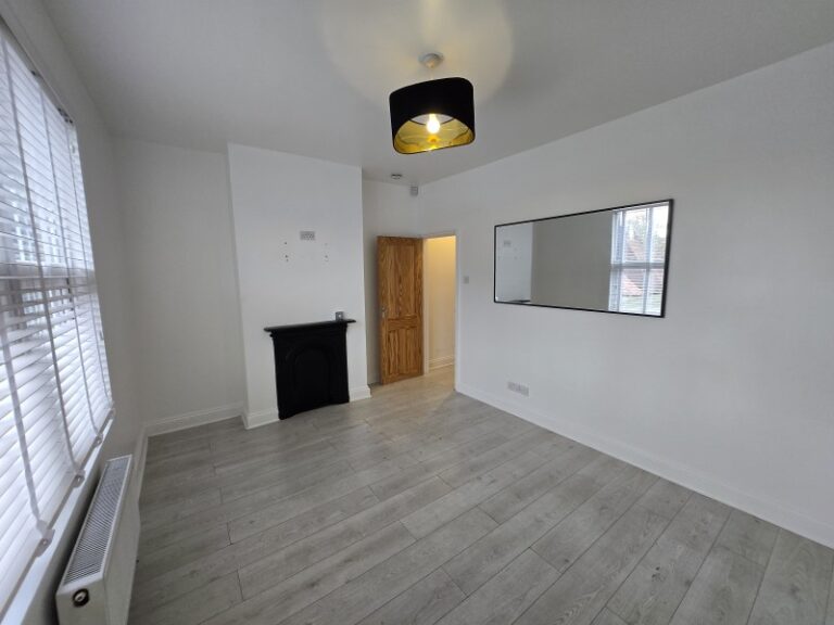 Leonard Road, Edmonton, N9 (2723693) Photo 3