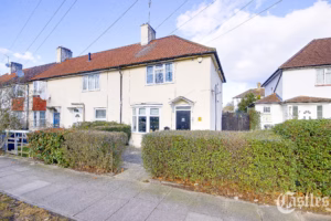 The Roundway, London