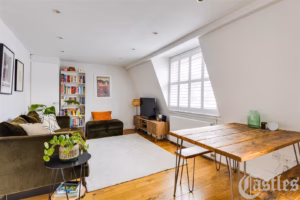 Kenninghall Road, E5