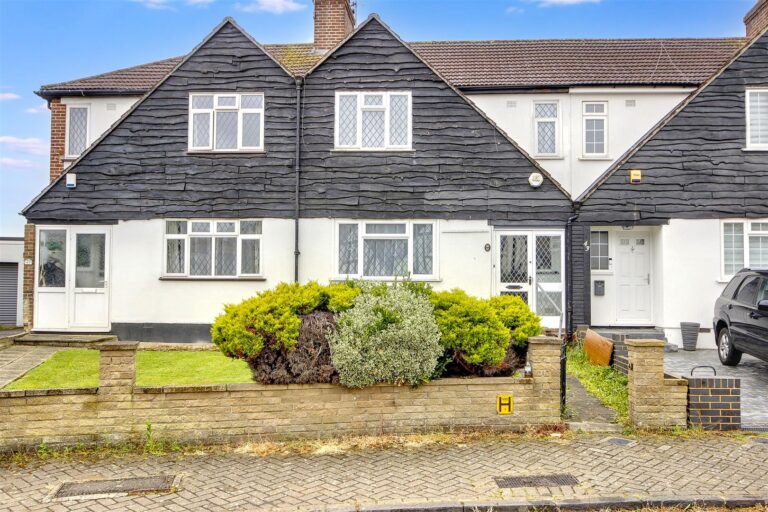 Bedford Crescent, Enfield