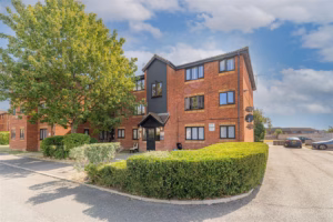 Hutton Court, Edmonton