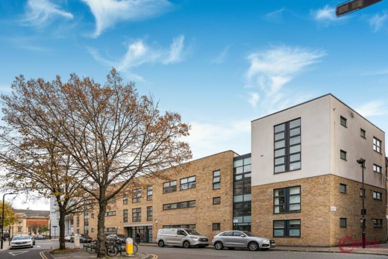 Reading Lane, Hackney, E8 (2724172) Photo 11