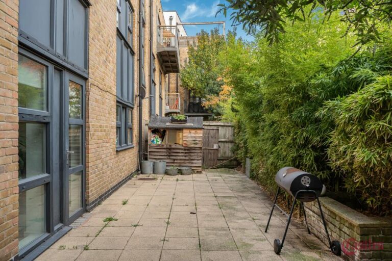 Reading Lane, Hackney, E8 (2724172) Photo 16