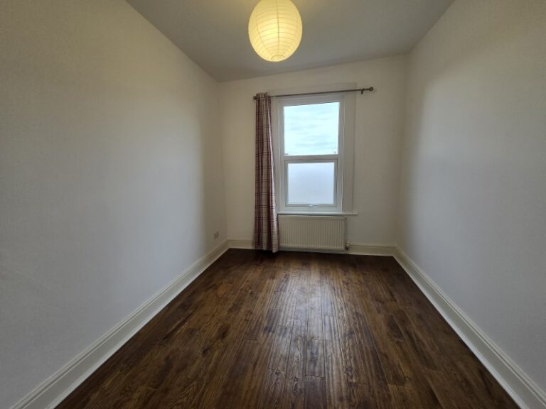 Gloucester Road, Edmonton, N18 (2615089) Photo 9