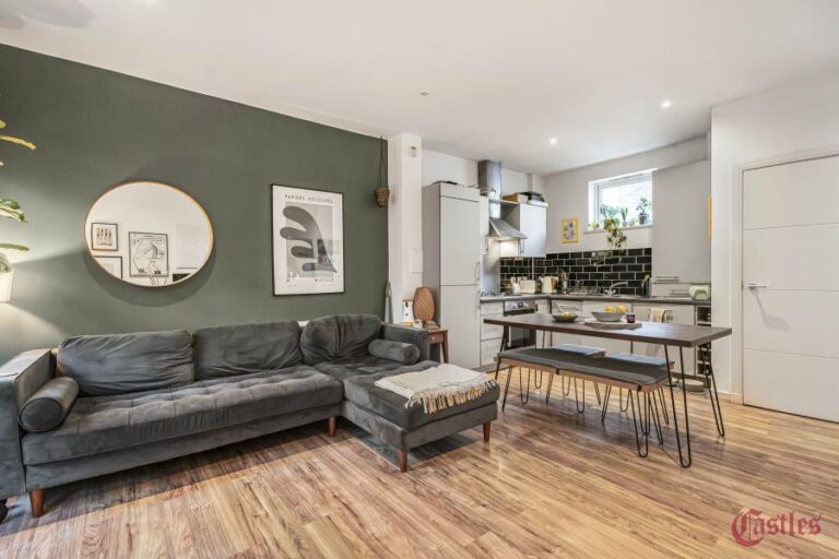 Reading Lane, Hackney, E8 (2724172) Photo 15