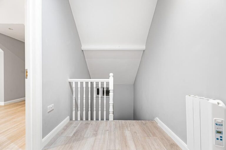 Hertford Road, Enfield, EN3 (2725541) Photo 7