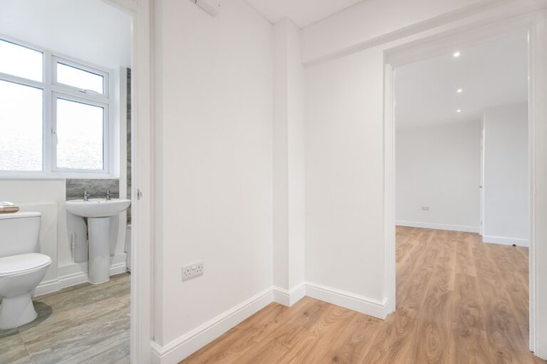 Jubilee Crescent, Edmonton, N9 (2725670) Photo 12