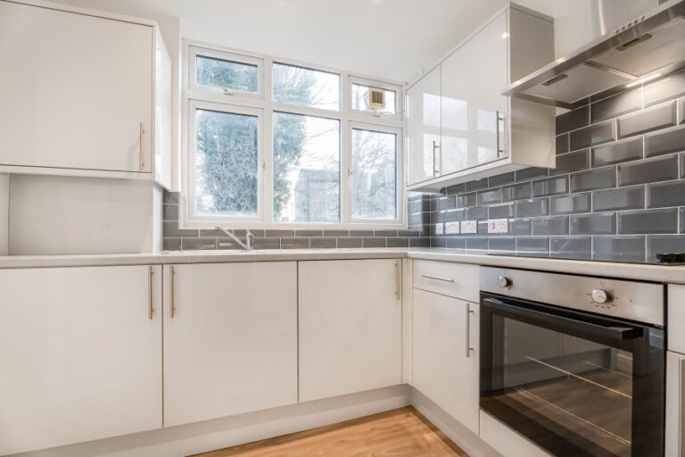 Jubilee Crescent, Edmonton, N9 (2725670) Photo 3