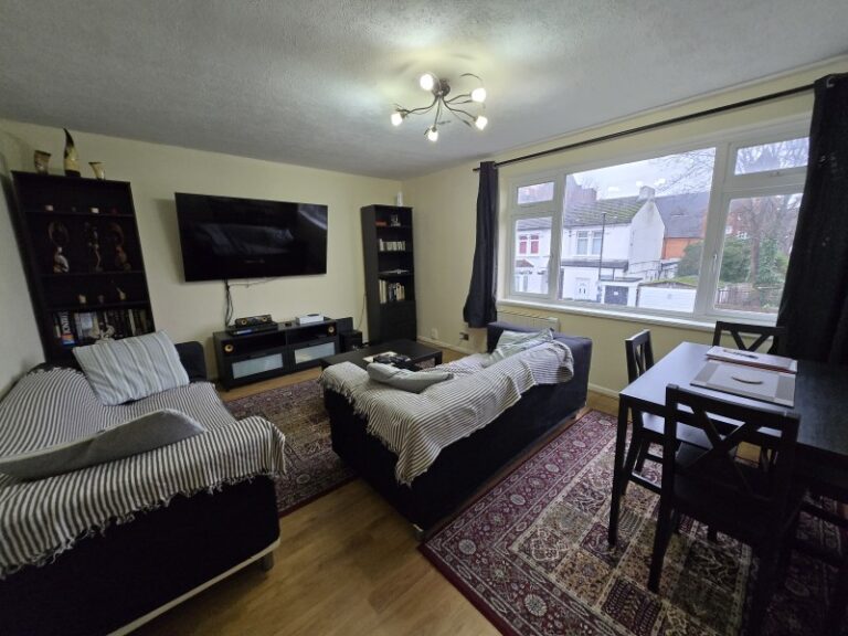 Garfield House, Edmonton, N9 (2725990) Photo 2