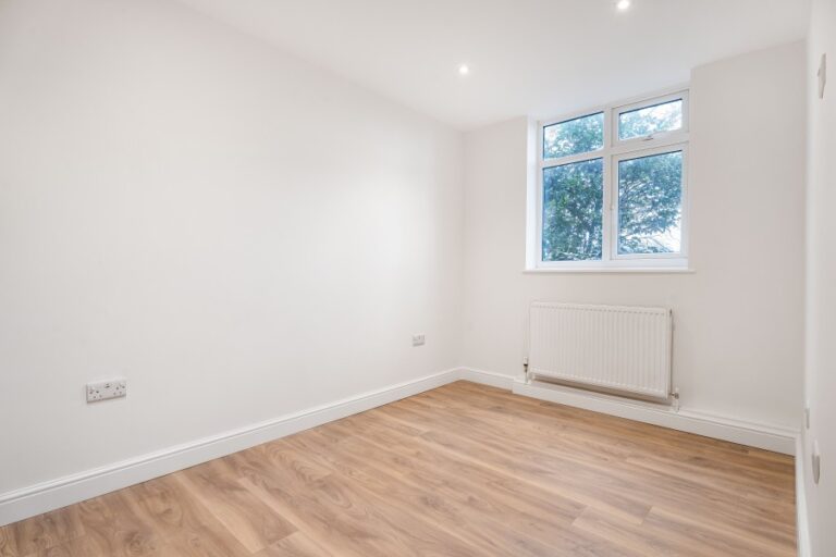 Jubilee Crescent, Edmonton, N9 (2725670) Photo 14